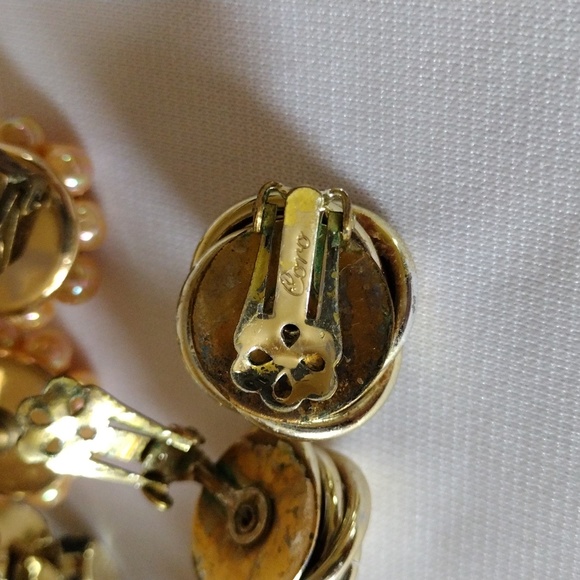 Clip On Earrings Set/4 Coro Japan and Unmarked - Picture 3 of 8